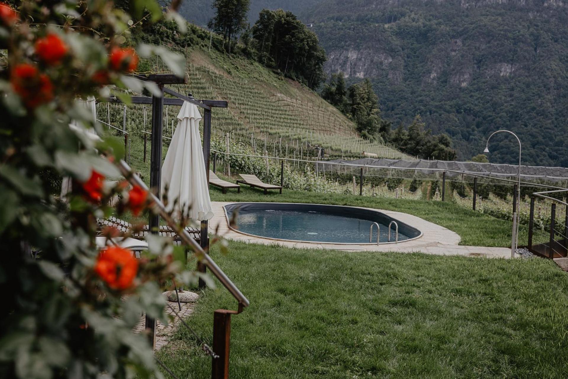 Engadiner Apartments & Wines Montagna Kültér fotó