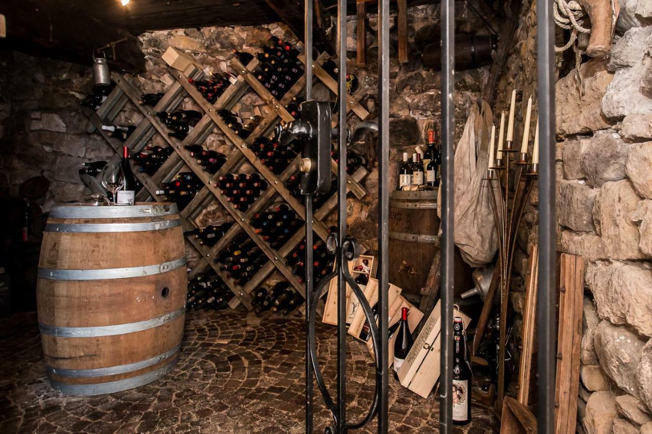 Engadiner Apartments & Wines Montagna Kültér fotó